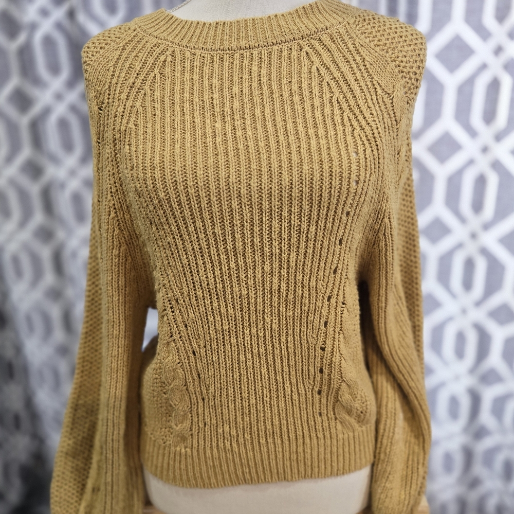 American Eagle knitted sweater